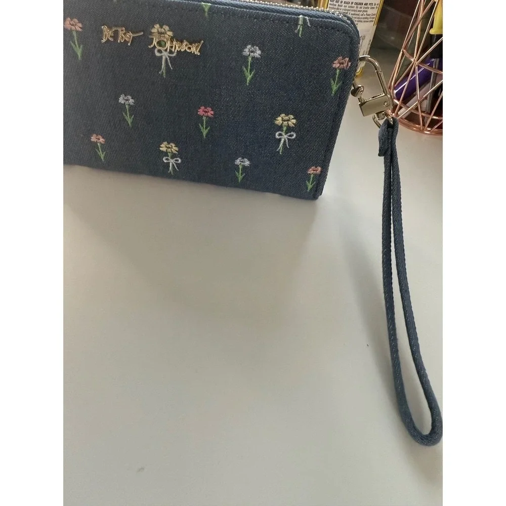 Betsey‎ Johnson Denim Wallet Wristlet Floral Embroidered Y2K Kitschy Boho NWT